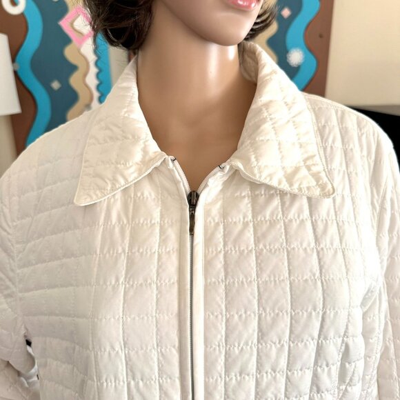 Lightweight Quilted White Jacket Size XL Spacecore Gorpcore Ready by Utex Design - Picture 11 of 13